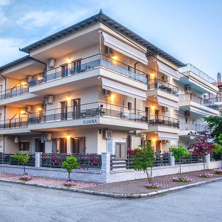 U Jacka Apartment Neoi Poroi Exterior foto