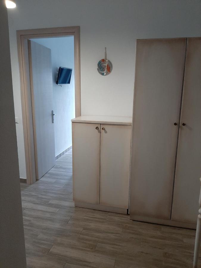 U Jacka Apartment Neoi Poroi Exterior foto