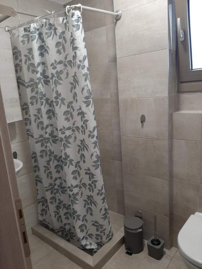 U Jacka Apartment Neoi Poroi Exterior foto
