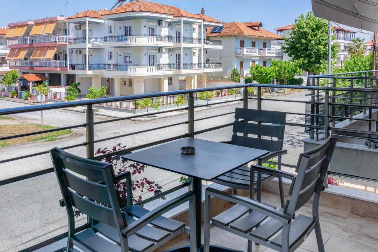 U Jacka Apartment Neoi Poroi Exterior foto